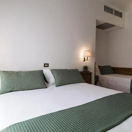 Pacific Hotell 3*