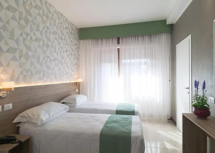 Szálloda Pacific 3*